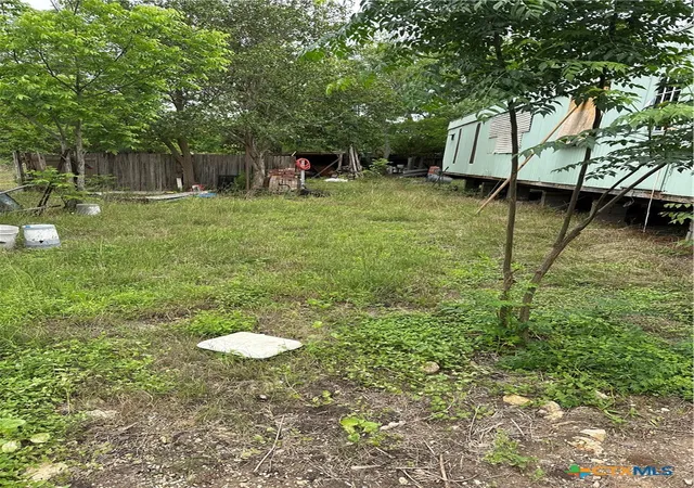 Photo 3 of Land for sale at 2810 Singlefoot Ln, Austin, TX 78744 | MLS# 612103 | Listing updated on 2026-04-29