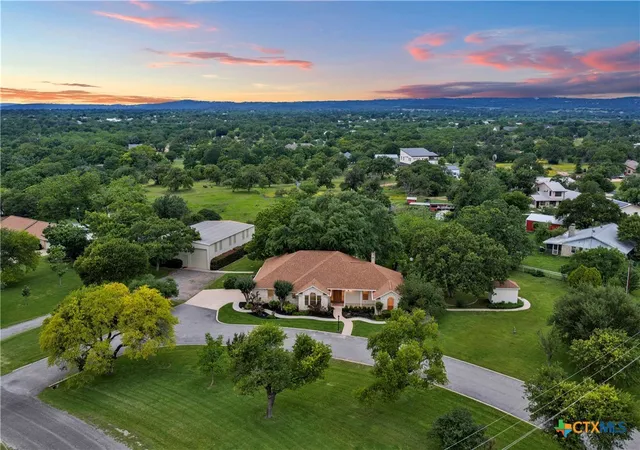 3rd image of 406 Ancient Oaks Dr, Marble Falls, TX 78654 | MLS# 612213