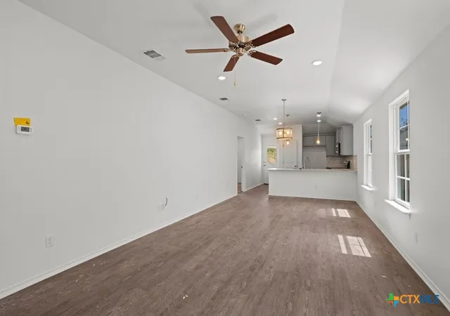 2nd image of 350 Monty Rd, Copperas Cove, TX 76522 | MLS# 612007