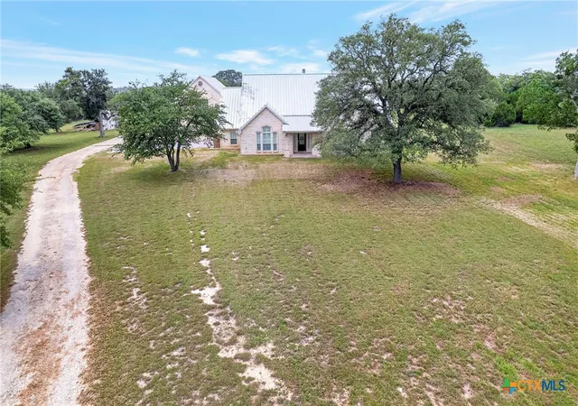 3rd image of 421 Sunset Ridge Dr, Killeen, TX 76549 | MLS# 611536