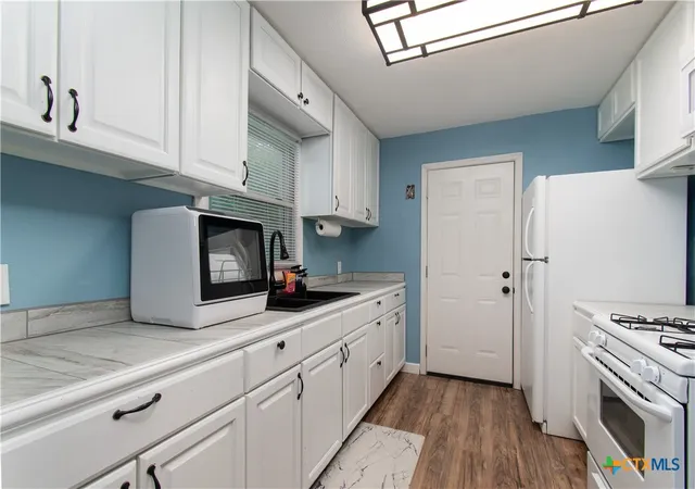3rd image of 902 N 8Th St, Temple, TX 76501 | MLS# 611468