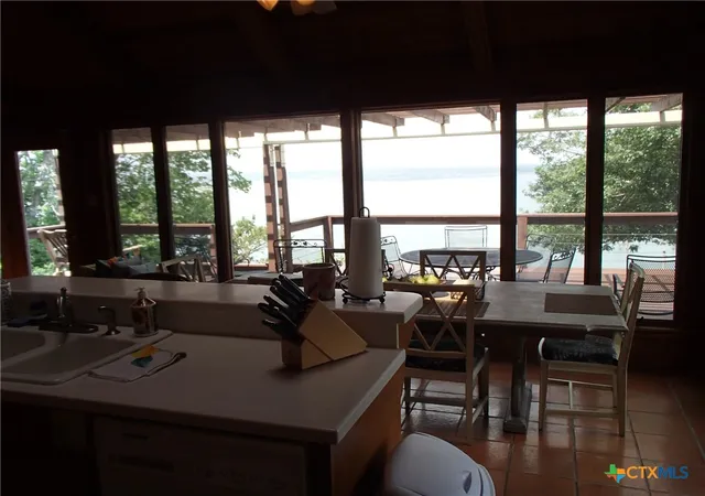 5th image of 1603 W Lakeside Dr Dr, Canyon Lake, TX 78133 | MLS# 612011