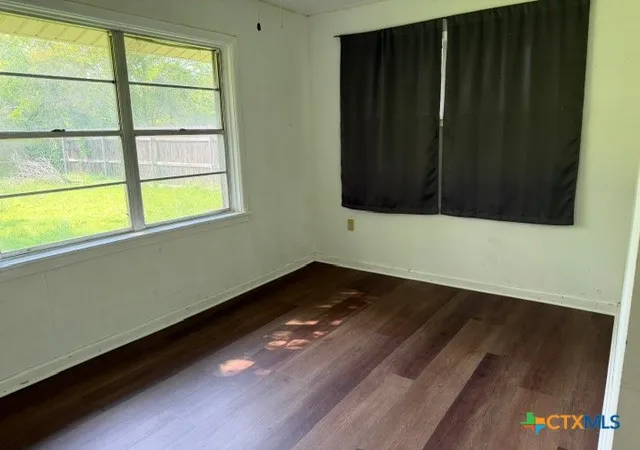 11th image of 1102 N Houston, Cameron, TX 76520 | MLS# 612264