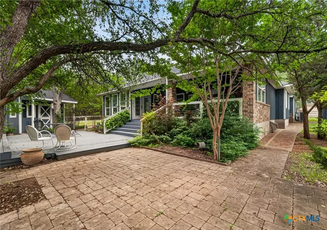 Homes for sale in Wimberley, TX | 2 Sonata Cir, Wimberley, TX 78676 | MLS# 612063