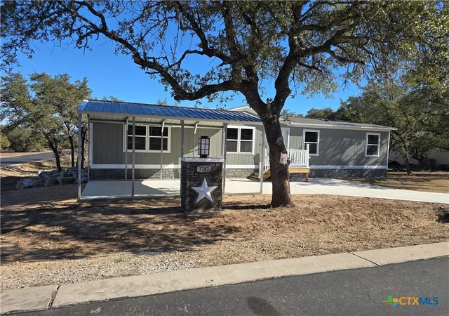 3rd image of 1702 Fox Foot, Horseshoe Bay, TX 78657 | MLS# 611823