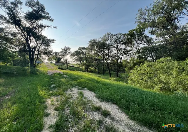 Photo 3 of Land for sale at Tbd Hibbs Ln, Manor, TX 78653 | MLS# 612463 | Listing updated on 2026-05-11