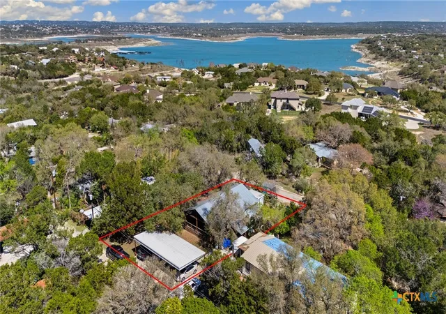 Photo 20 of Single family home for sale at 315 N Scenic Loop, Canyon Lake, TX 78133 | MLS# 612490 | Listing updated on 2026-06-29