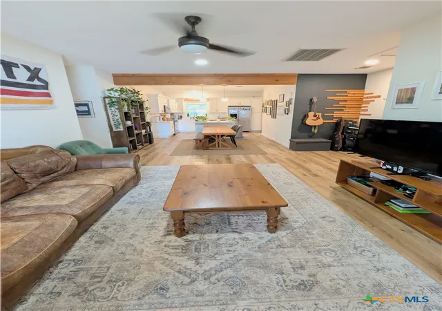 1st image of 635 E Camp St, New Braunfels, TX 78130 | MLS# 612502