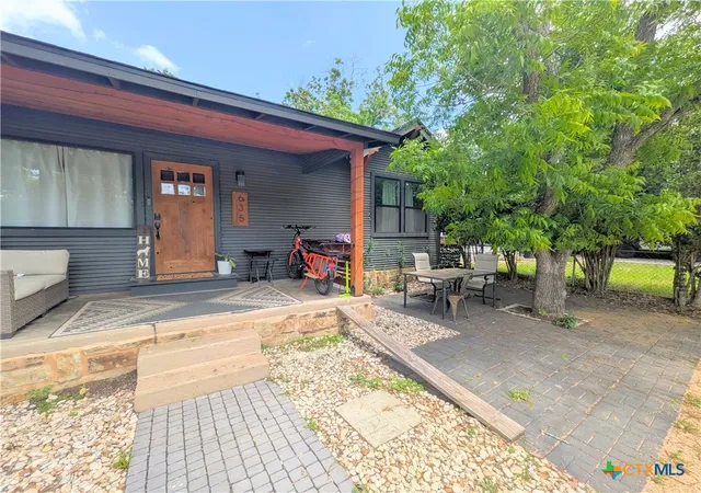 4th image of 635 E Camp St, New Braunfels, TX 78130 | MLS# 612502