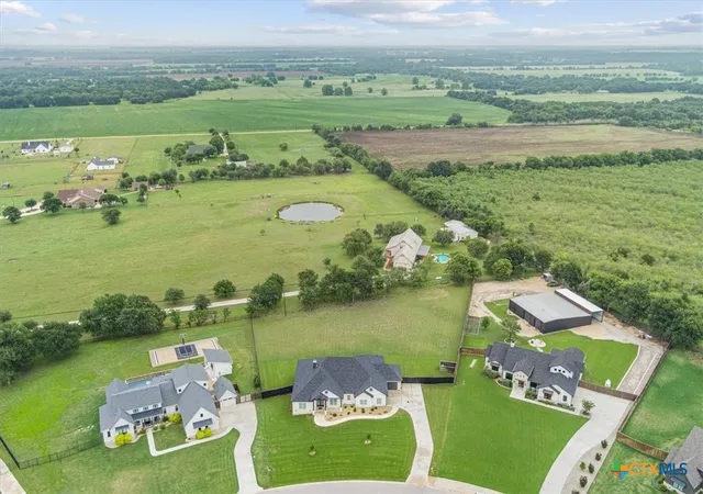 3rd image of 262 Glenview Cir, Belton, TX 76513 | MLS# 612440