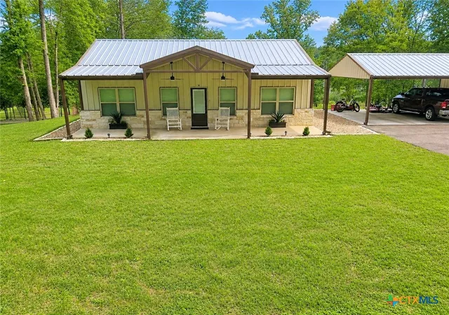 Photo 2 of Single family home for sale at 1386 Private Rd 1313, Centerville, TX 75833 | MLS# 612465 | Listing updated on 2026-07-31