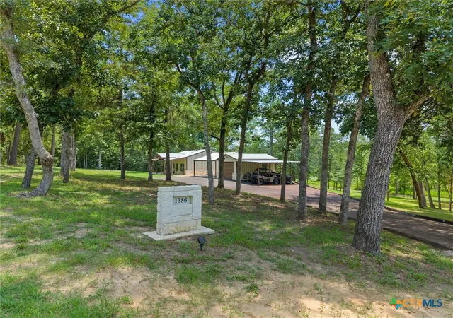 Photo 4 of Single family home for sale at 1386 Private Rd 1313, Centerville, TX 75833 | MLS# 612465 | Listing updated on 2026-07-31