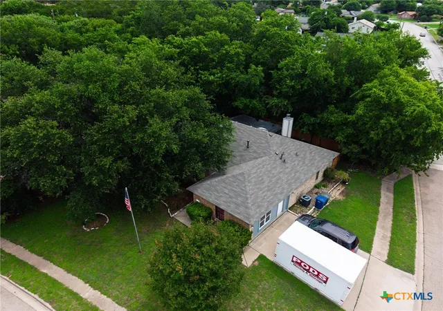 3rd image of 302 W Anderson Ave, Copperas Cove, TX 76522 | MLS# 612532