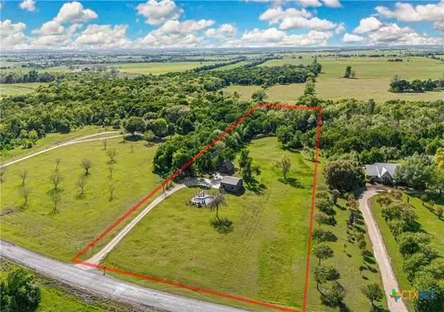 2nd image of 4158 Creek Rd, Temple, TX 76501 | MLS# 612552