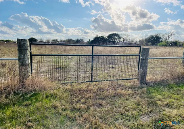Homes for sale in Yoakum, TX | Tbd Giles Rd, Yoakum, TX 77995 | MLS# 612641