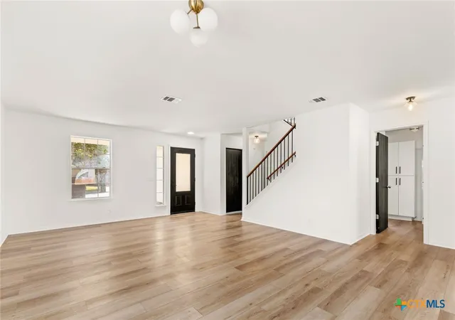 3rd image of 208 Langely, Kyle, TX 78640 | MLS# 612547