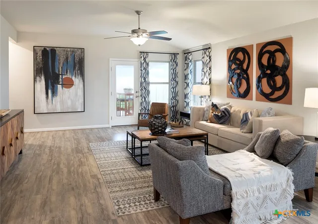 3rd image of 216 Barton Pt, Cibolo, TX 78108 | MLS# 610413