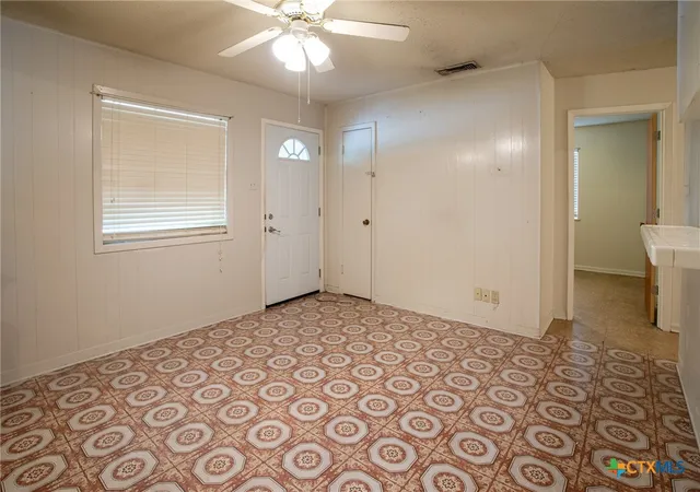 Photo 4 of Single family home for sale at 2903 Gayle St, Victoria, TX 77901 | MLS# 612129 | Listing updated on 2026-10-07