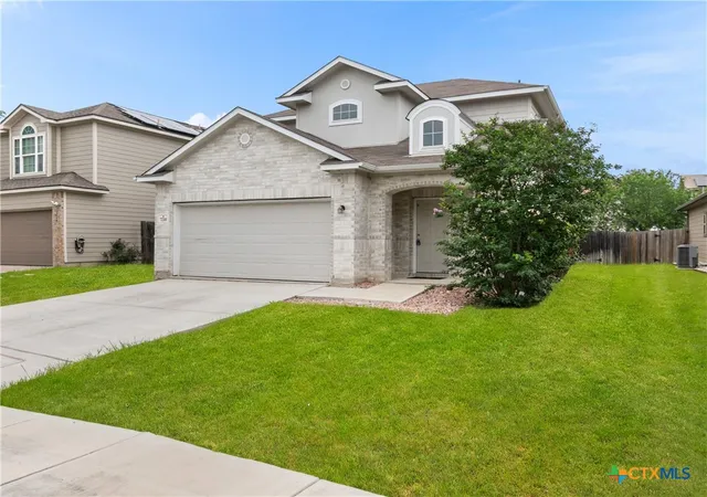 Photo 3 of Sale Pending at 7210 Archers Grv, San Antonio, TX 78244 | MLS# 612122 | Listing updated on 2026-07-28
