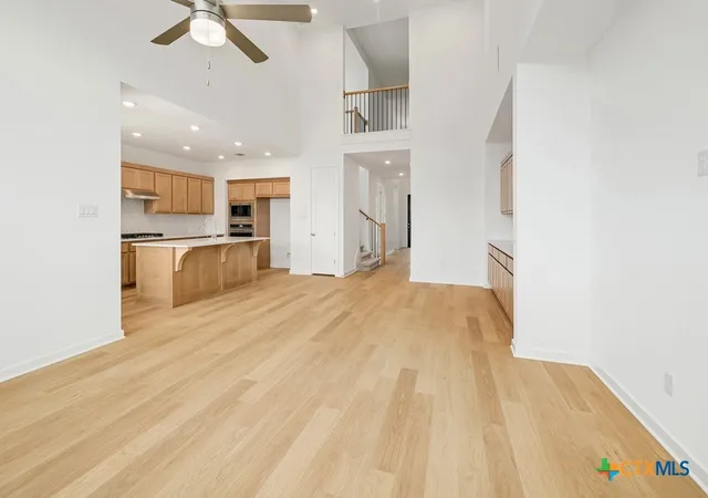 Photo 4 of Single family home for sale at 233 Rightfield Dr, Liberty Hill, TX 78642 | MLS# 612765 | Listing updated on 2026-10-08