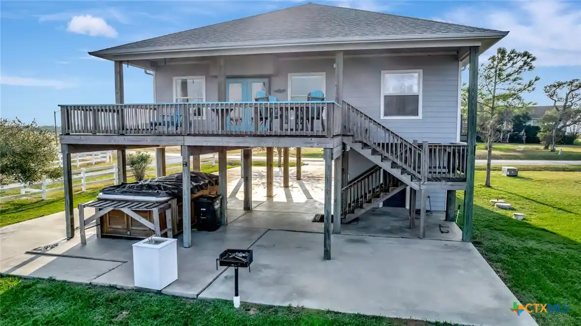 Photo 1 of Single family home for sale at 314 Windswept Dr, Port Lavaca, TX 77979 | MLS# 612853 | Listing updated on 2026-10-15