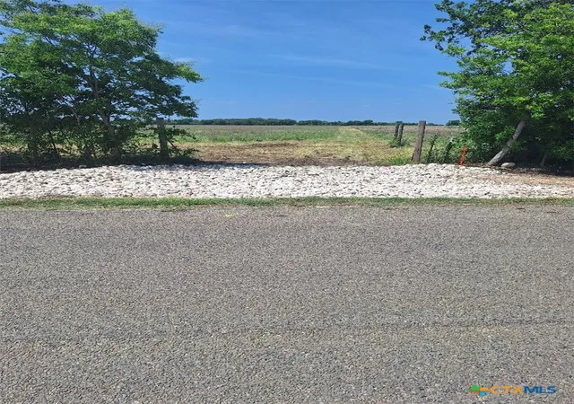Homes for sale in Florence, TX | 351 County Road 224, Florence, TX 76527 | MLS# 612857