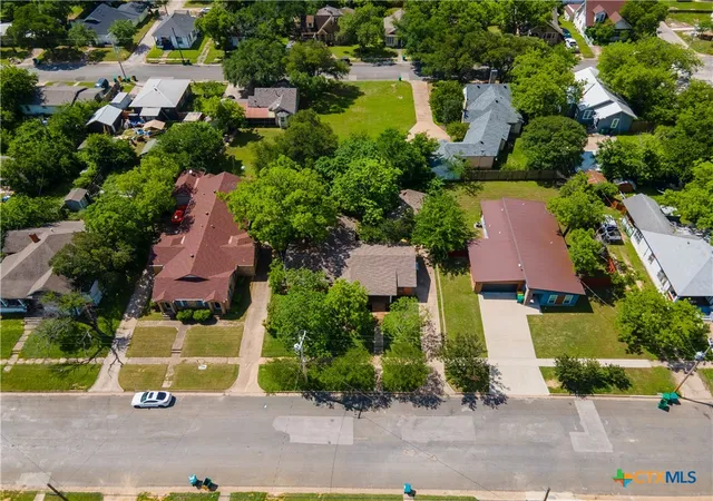 37th image of 1412 E Leon St, Gatesville, TX 76528 | MLS# 612866