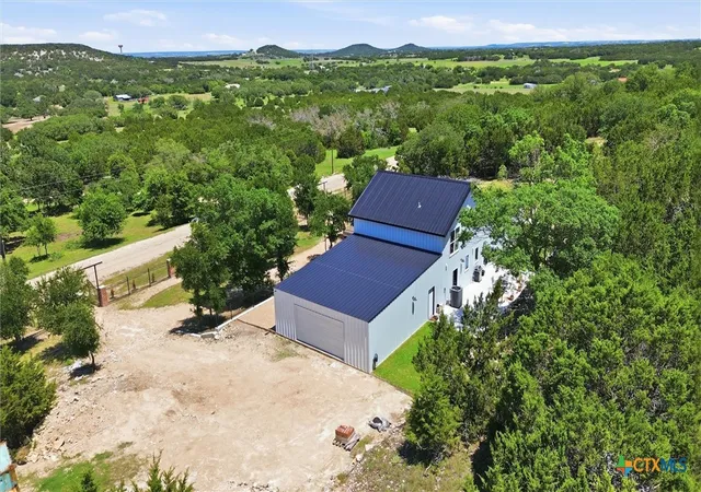 Photo 4 of Single family home for sale at 557 Lindorbet Rd, Copperas Cove, TX 76522 | MLS# 612666 | Listing updated on 2026-06-03