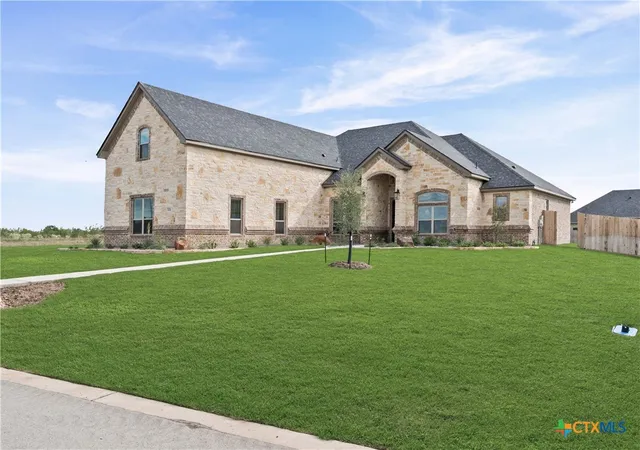 Photo 3 of Single family home for sale at 414 Hamer, Salado, TX 76571 | MLS# 612977 | Listing updated on 2026-10-07