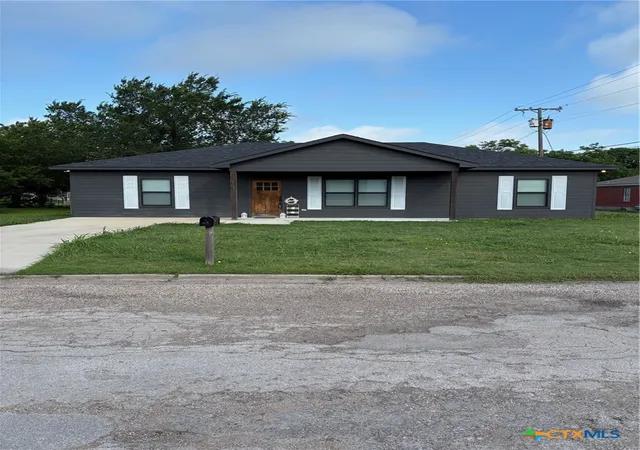 1st image of 107 S Lexington St, Holland, TX 76534 | MLS# 612819