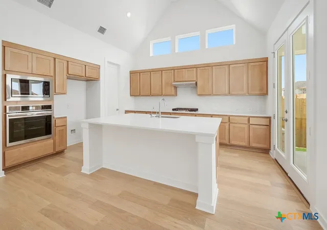 Photo 2 of Single family home for sale at 229 Rightfield Dr, Liberty Hill, TX 78642 | MLS# 612985 | Listing updated on 2026-09-28