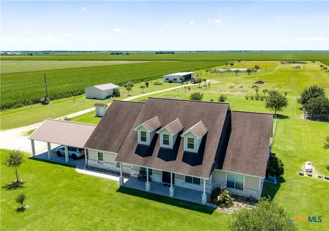 2nd image of 335 County Road 320, Edna, TX 77957 | MLS# 613001