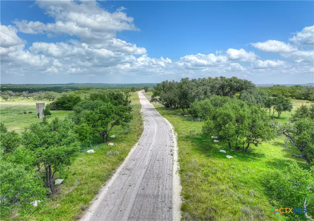 Homes for sale in Lampasas, TX | 101 Pr 1295, Lampasas, TX 76550 | MLS# 613141