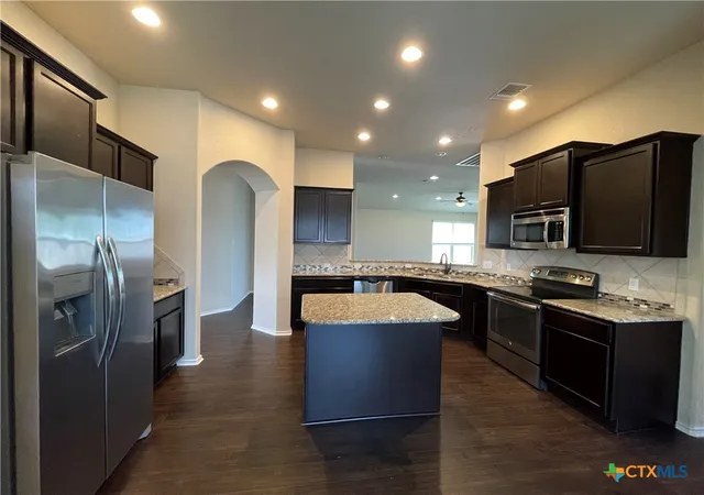 Homes for sale in Temple, TX | 1126 Daffodil Dr, Temple, TX 76502 | MLS# 613186