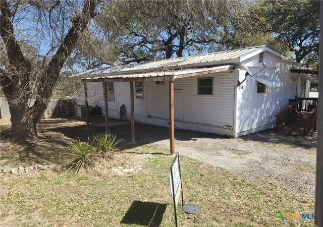 3rd image of 111 Valley View, Canyon Lake, TX 78133 | MLS# 613222