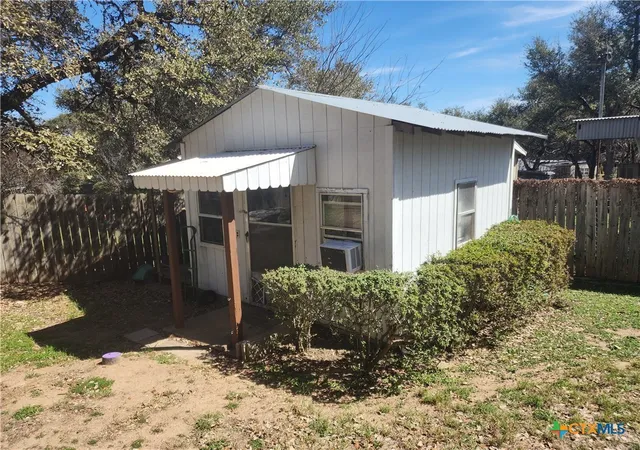 4th image of 111 Valley View, Canyon Lake, TX 78133 | MLS# 613222