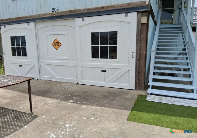 2nd image of 205 Polk St, Port O Connor, TX 77982 | MLS# 613204