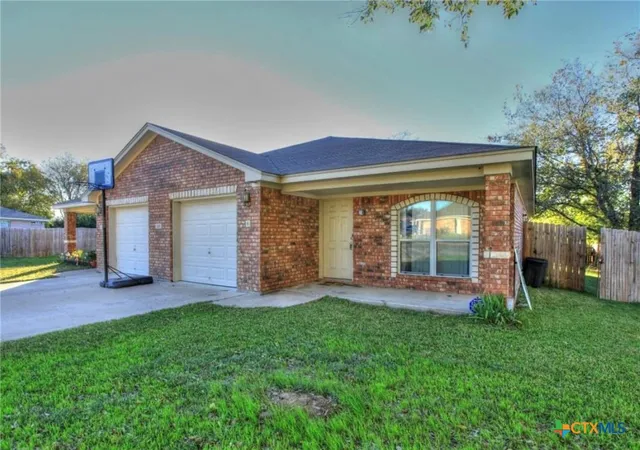 2nd image of 301 Jeff Gordon Dr, Harker Heights, TX 76548 | MLS# 613309
