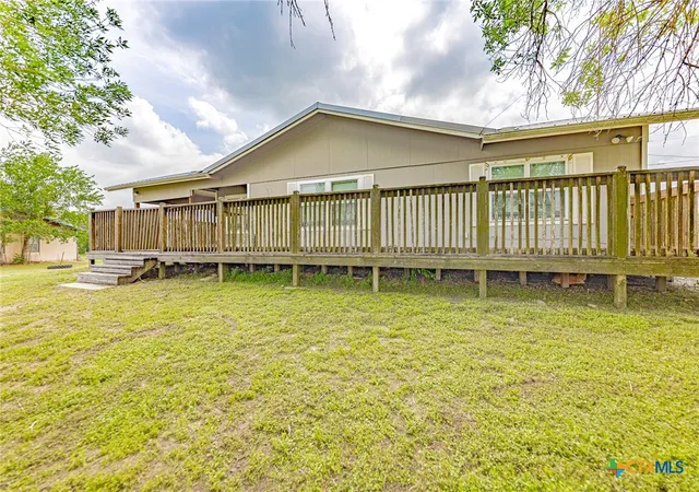 Homes for sale in Shiner, TX | 3300 State Hwy 95, Shiner, TX 77984 | MLS# 612811
