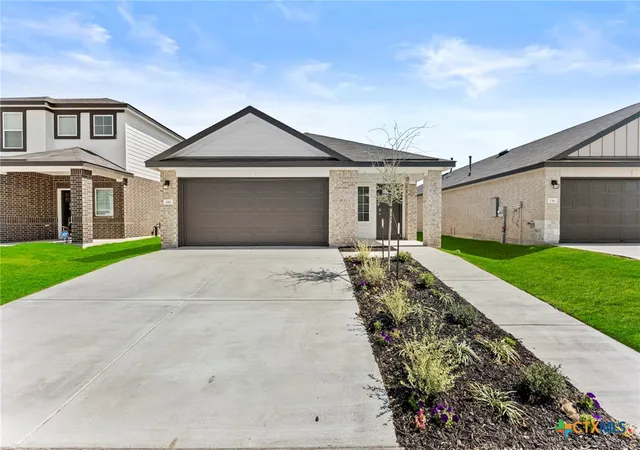 Photo 1 of Single family home for sale at 140 Raymondville Path, San Marcos, TX 78666 | MLS# 613353 | Listing updated on 2026-07-28