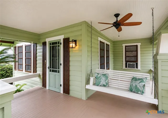 4th image of 808 E Krezdorn St, Seguin, TX 78155 | MLS# 613106