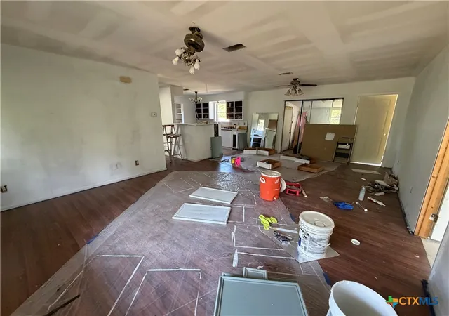 Photo 2 of Sale Pending at 111 Four Feathers, Whitney, TX 76692 | MLS# 613261 | Listing updated on 2026-07-17
