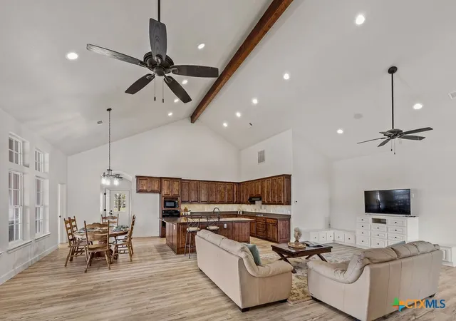 2nd image of 2795 W Hwy 290, Dripping Springs, TX 78620 | MLS# 613481