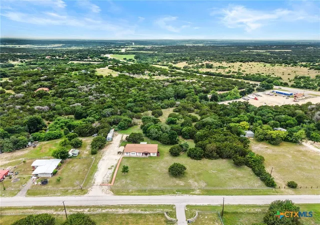 Homes for sale in Copperas Cove, TX | 500 County Road 4804, Copperas Cove, TX 76522 | MLS# 613550