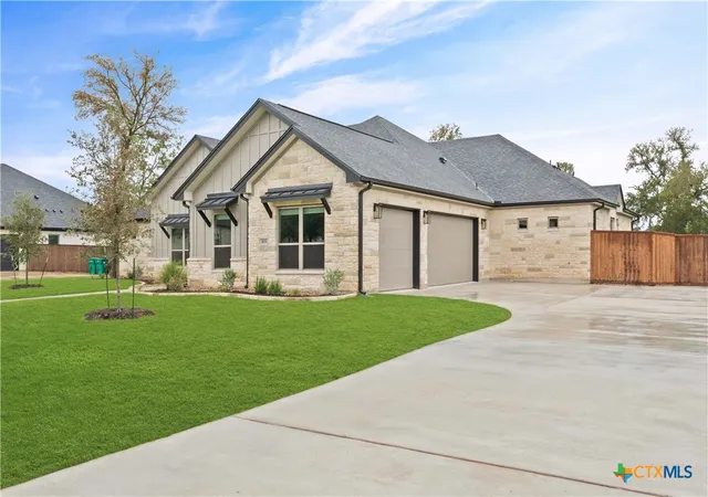 Photo 3 of Single family home for sale at 418 Dos Rios, Belton, TX 76513 | MLS# 613567 | Listing updated on 2026-10-07