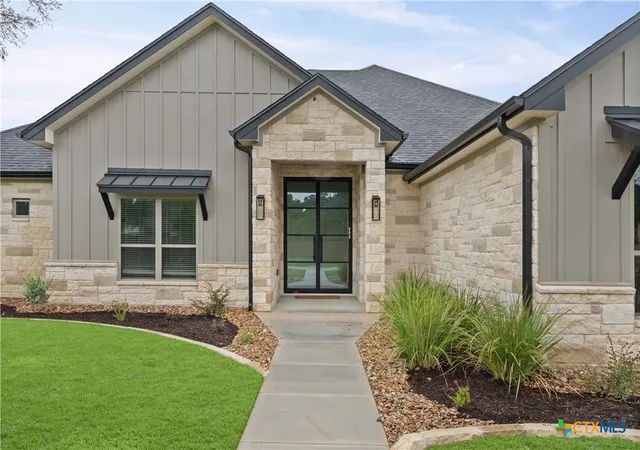 Photo 4 of Single family home for sale at 418 Dos Rios, Belton, TX 76513 | MLS# 613567 | Listing updated on 2026-10-07