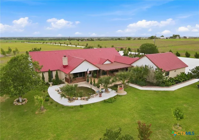 4th image of 8293 Boenig Rd, Seguin, TX 78155 | MLS# 613570