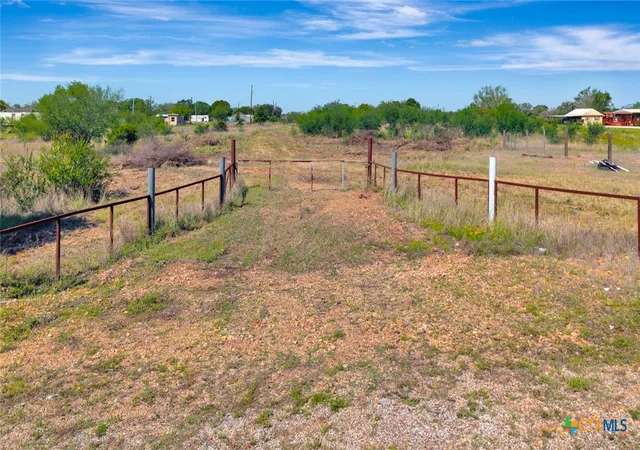2nd image of 7946 Lower Mission Valley Rd, Victoria, TX 77905 | MLS# 613599