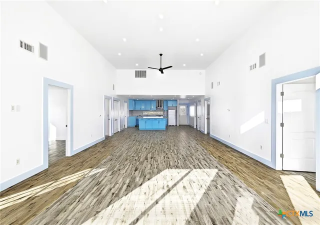 Photo 4 of Single family home for sale at 120 Loopsy Ln, Dale, TX 78616 | MLS# 612650 | Listing updated on 2026-09-17
