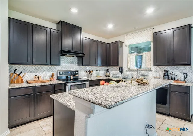 1st image of 813 Foxtail Run, San Marcos, TX 78666 | MLS# 613689